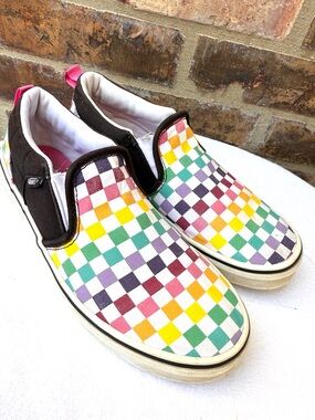 Vans Missy Youth Rainbow Checkerboard Skate Shoes Slip on size 6 Women's 7.5